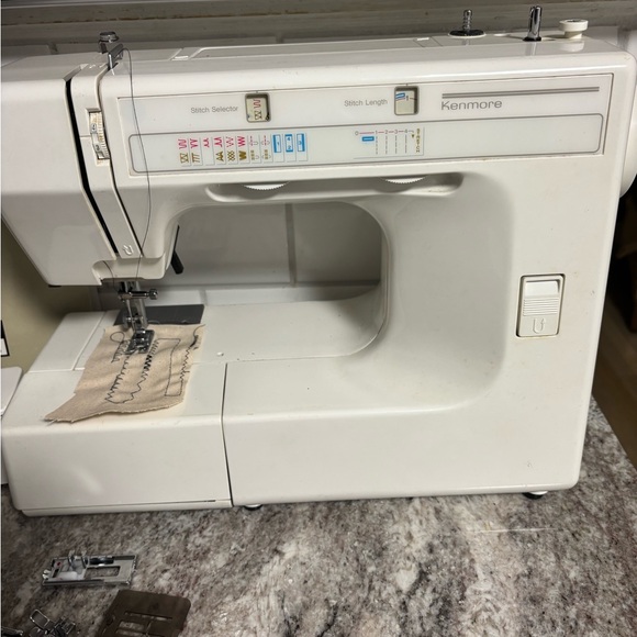 Kenmore 385.12612090Sewing Machine- Heavy Duty- Free Arm W/ Extras- Works!
